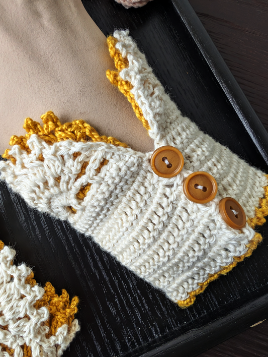 The Short Lace Waltz Yellow #007