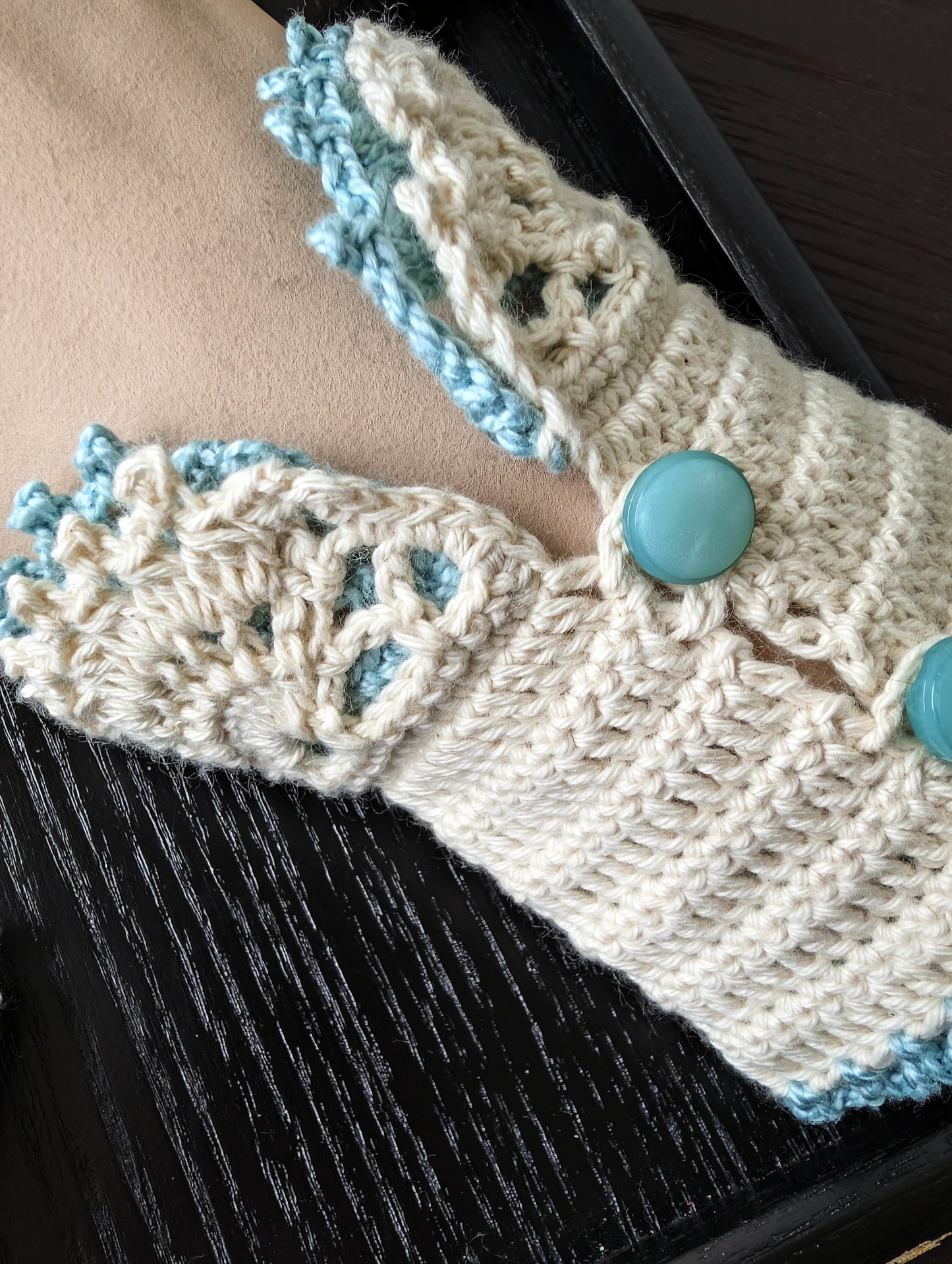 The Short Lace Waltz Light Blue #003