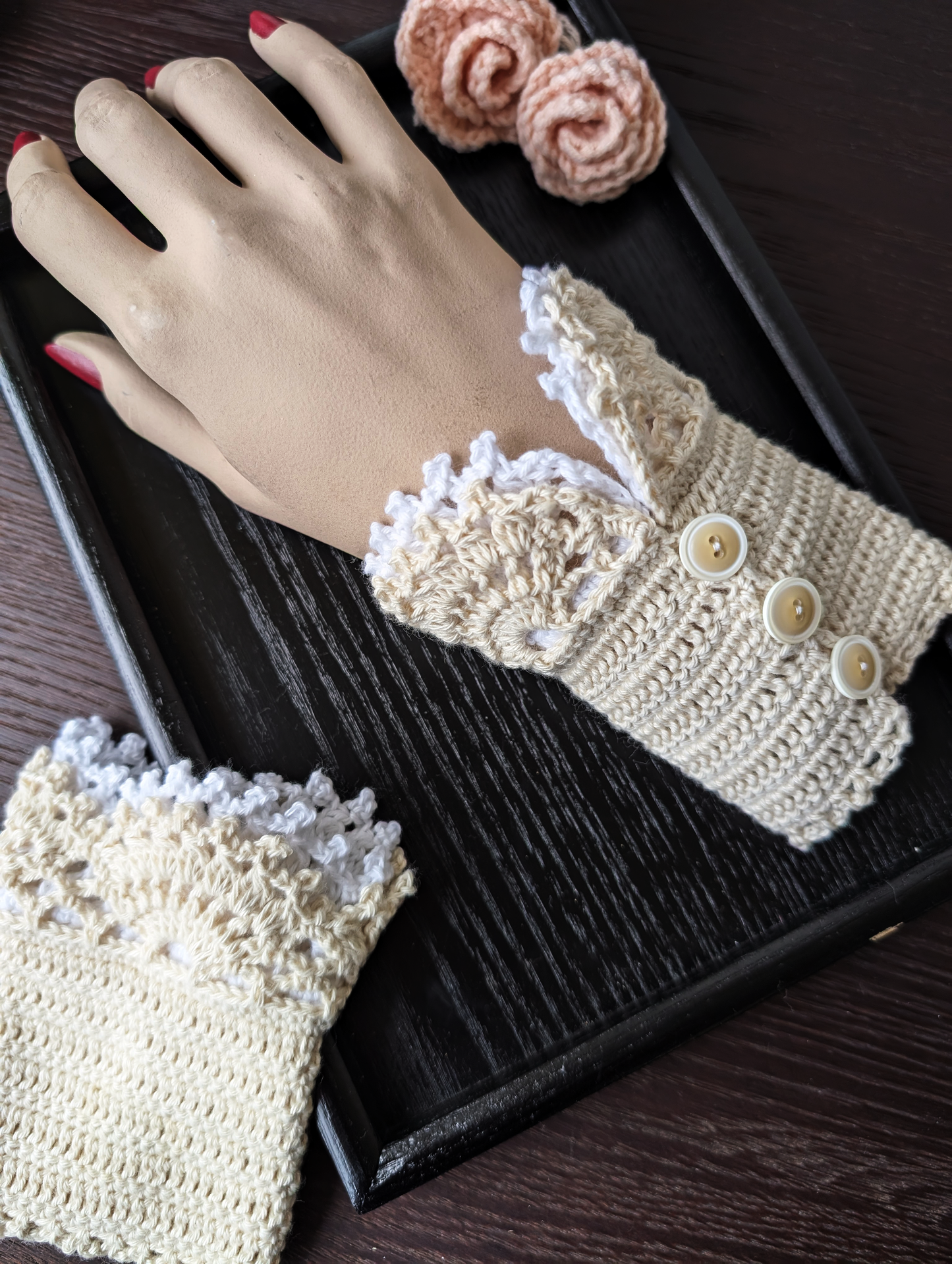 The Short Lace Waltz White
