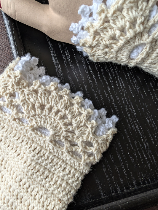 The Medium Lace Waltz White #003