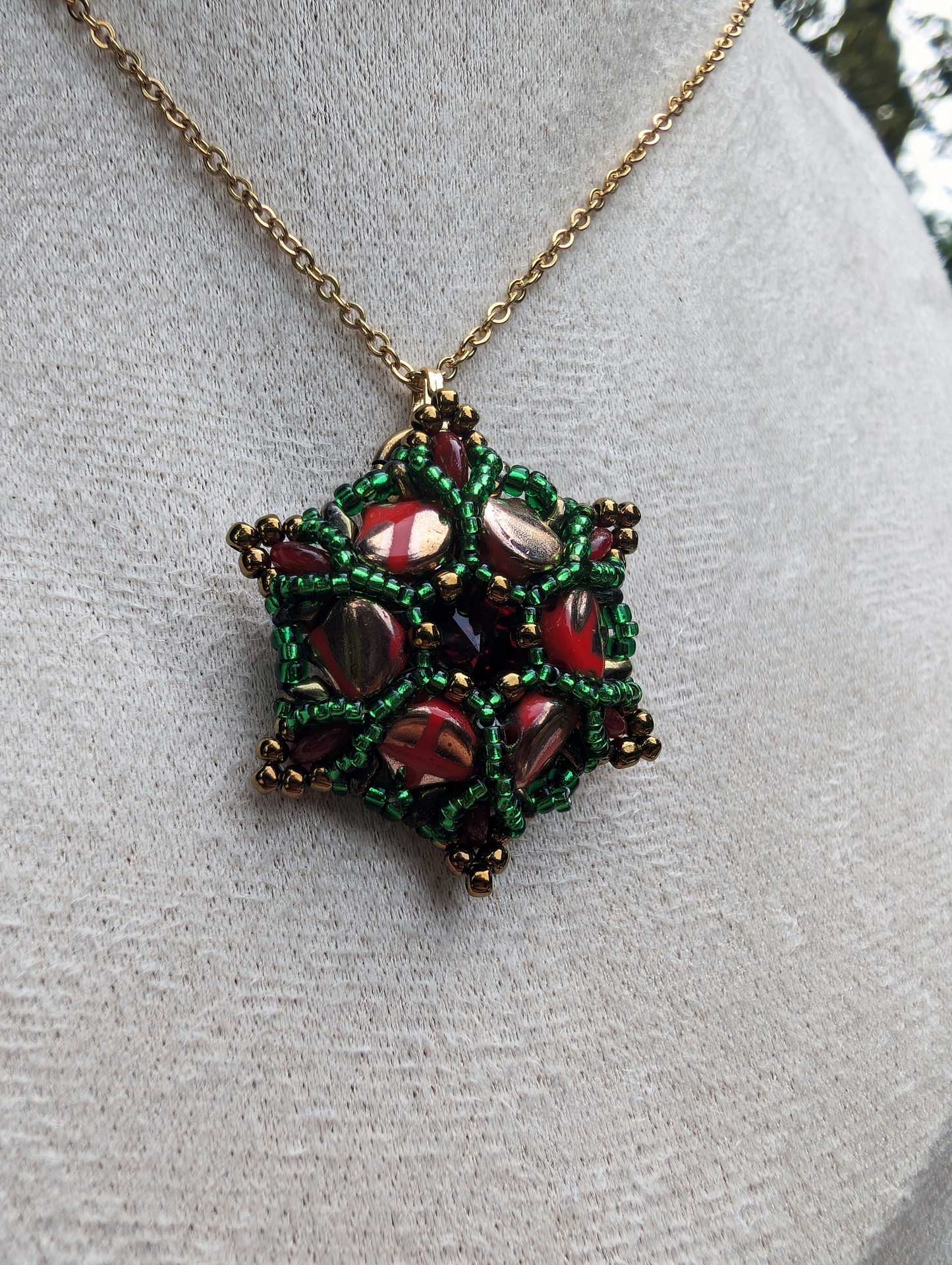 Astrid 'Red Green Gold'