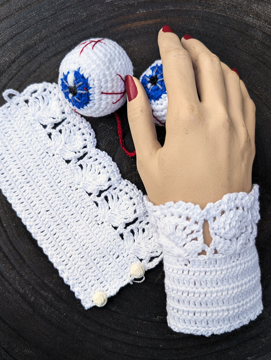 The Unique Lace Waltz #001