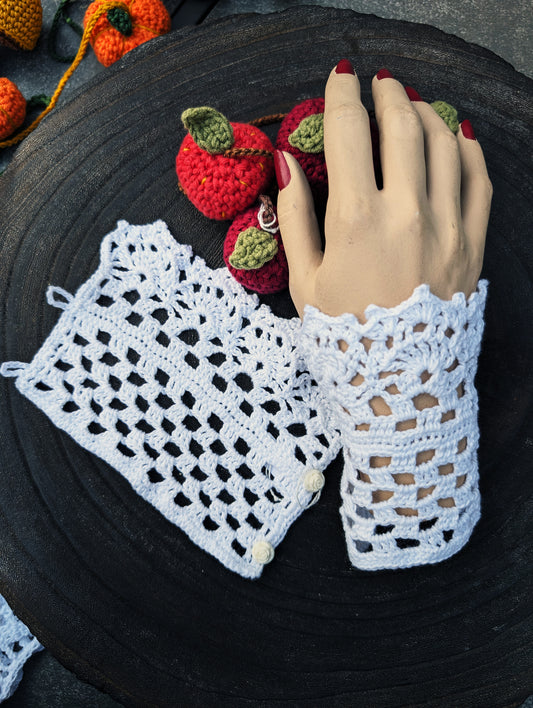 The Unique Lace Waltz #003