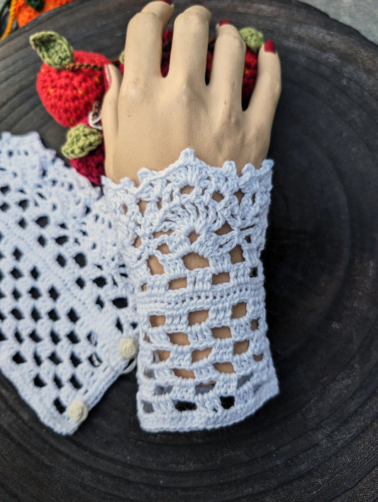 The Unique Lace Waltz #003