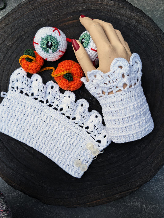 The Unique Lace Waltz #004