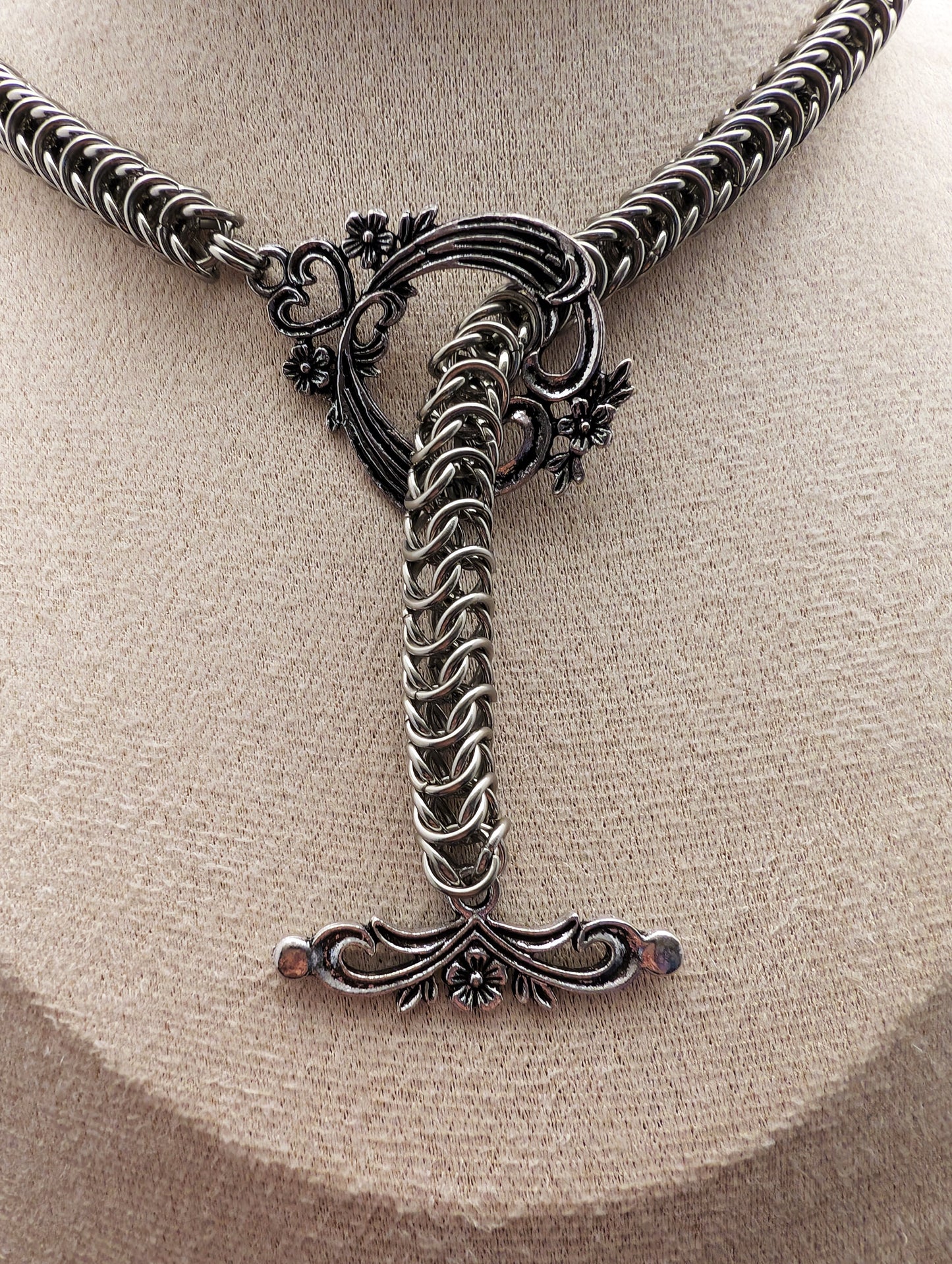 Heartvine Necklace