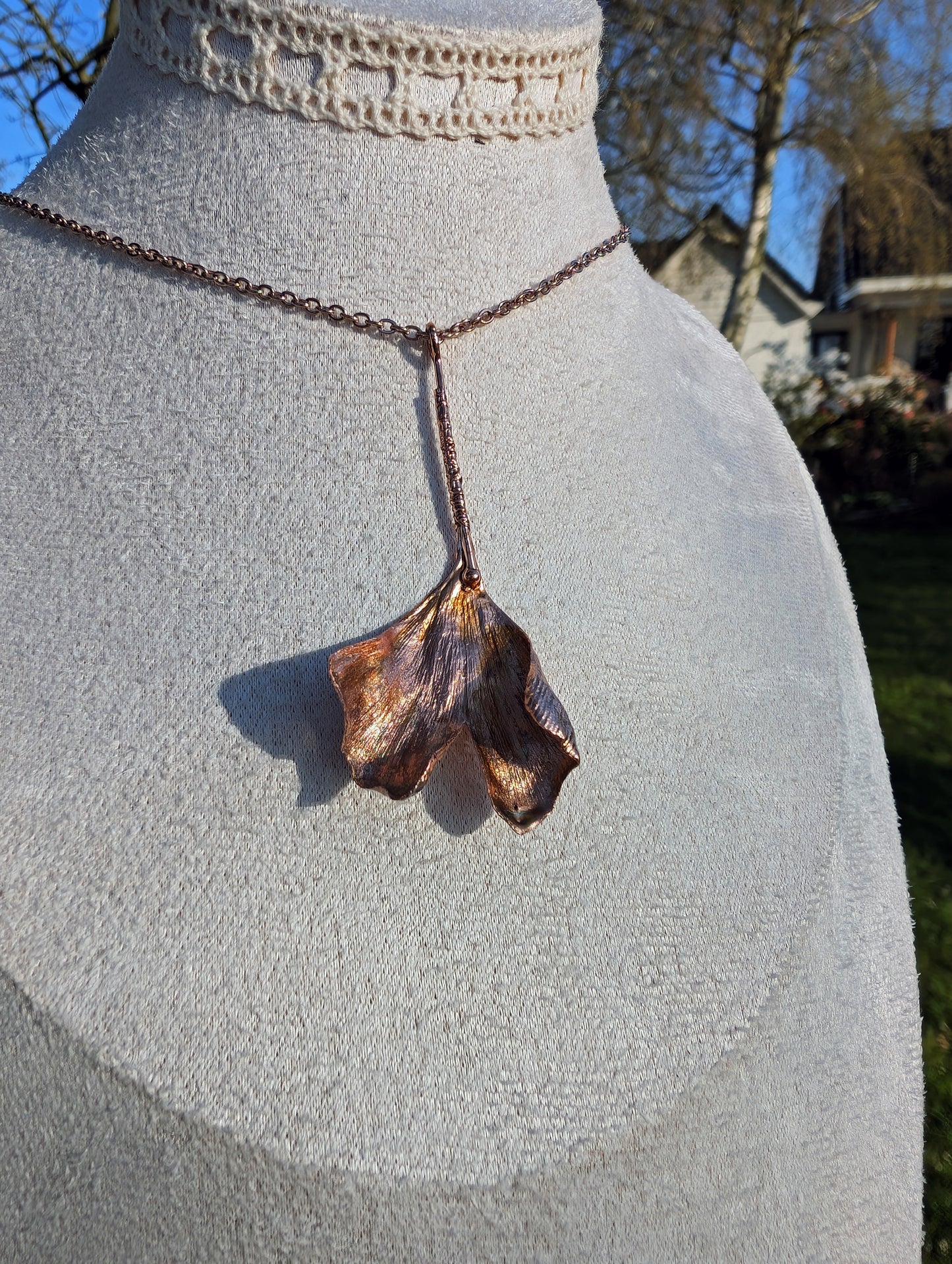 Whispercleft Necklace