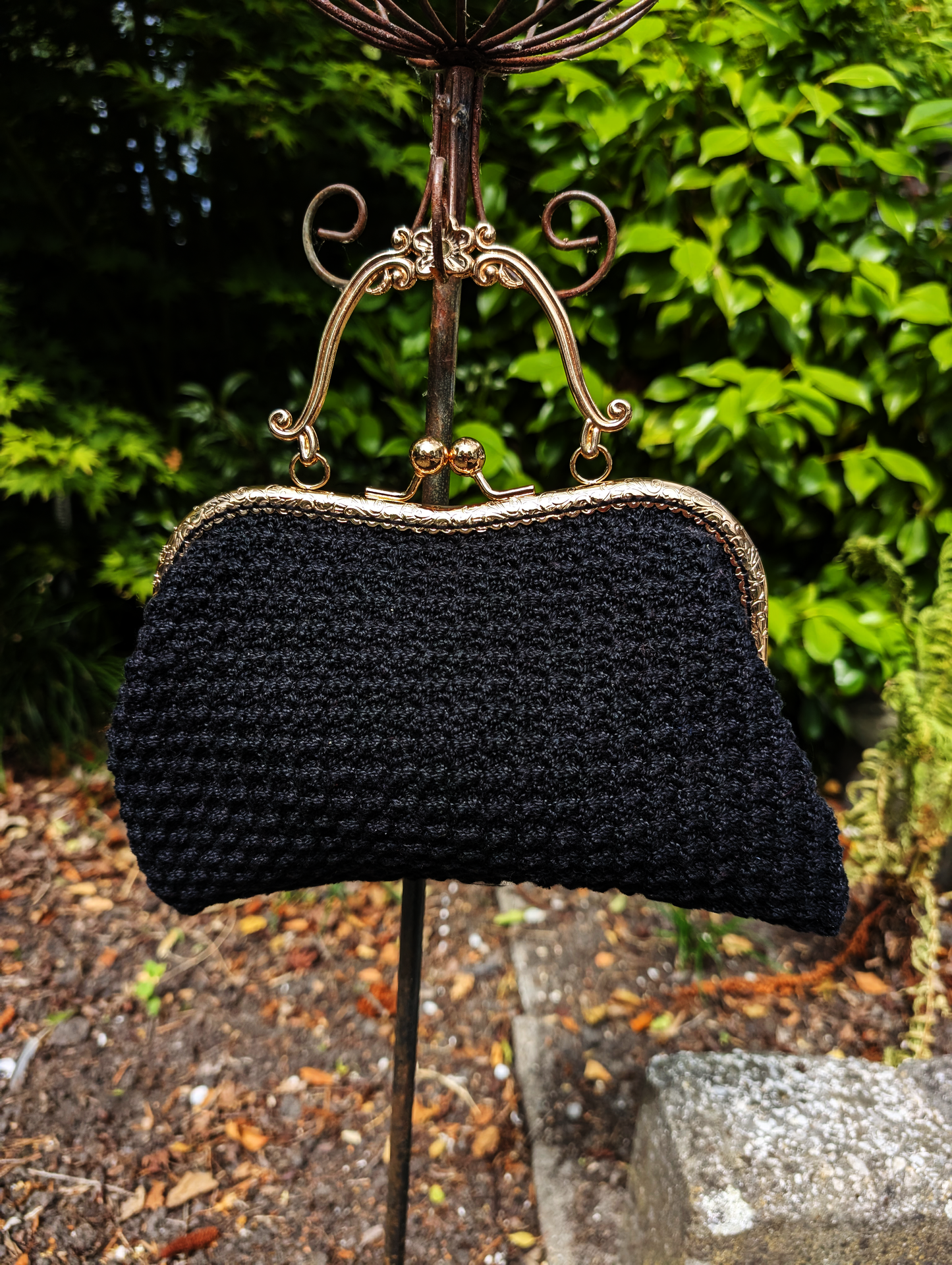 Lady Victoria’s Companion #008