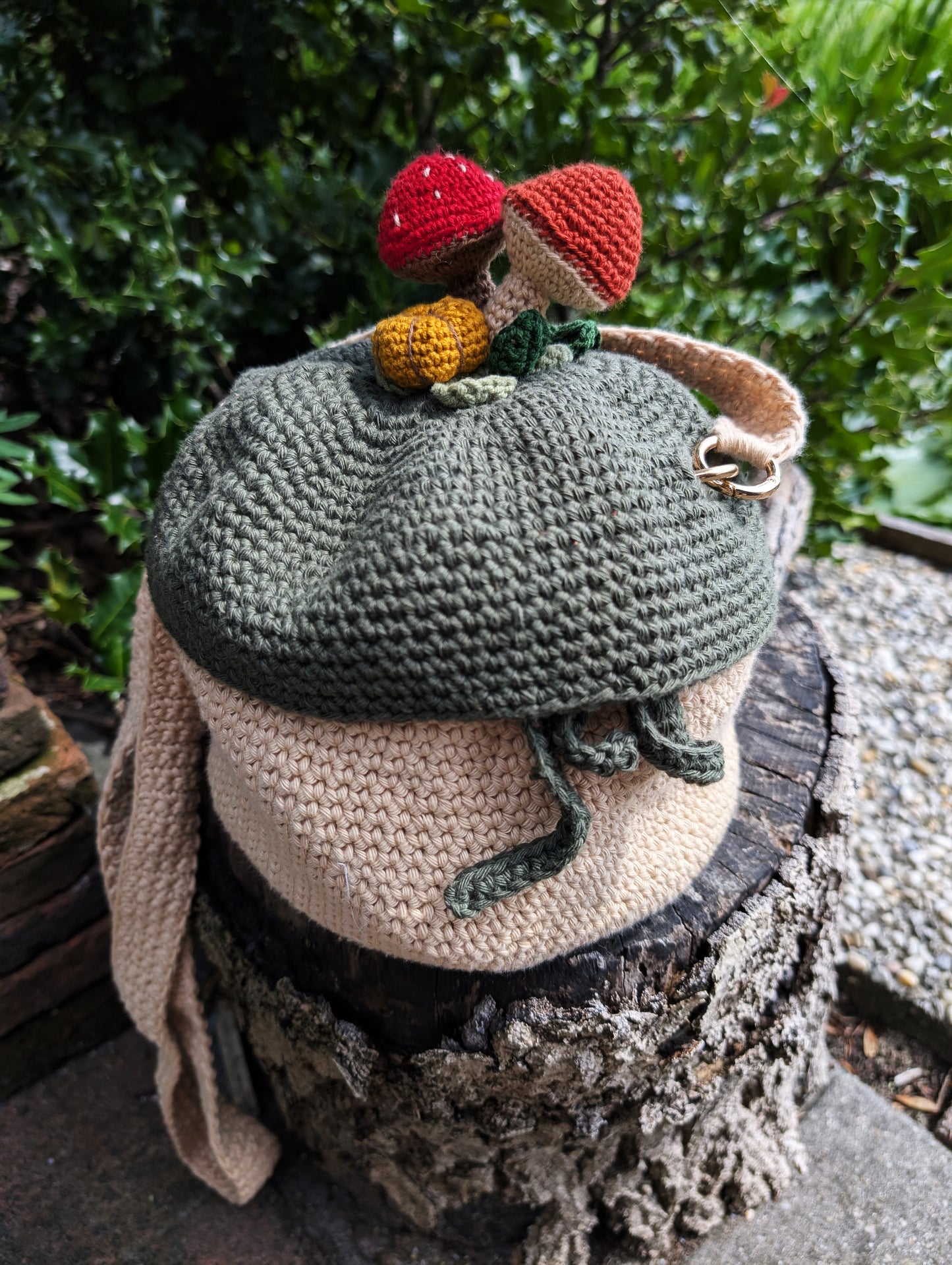 Fungi Forager Bag Green #001