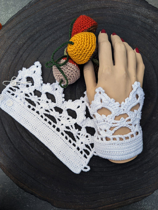 The Unique Lace Waltz #006