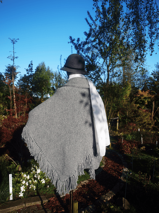 Artemisia Shawl - Blood & Daisies