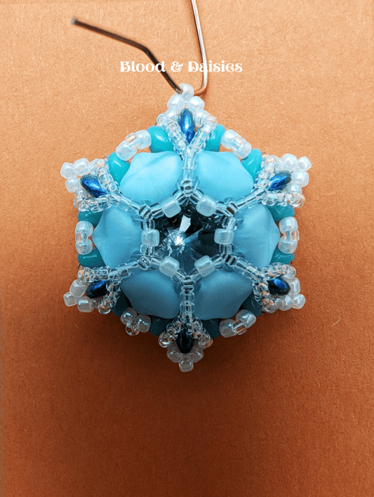 Astrid 'Blue Ice' - Blood & Daisies