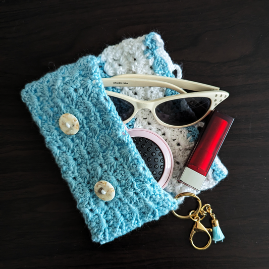 Pixie Pocket Blue & White