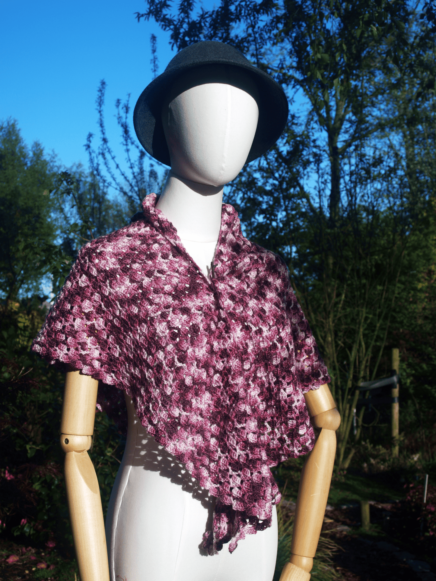 Blushing Peony Shawl - Blood & Daisies