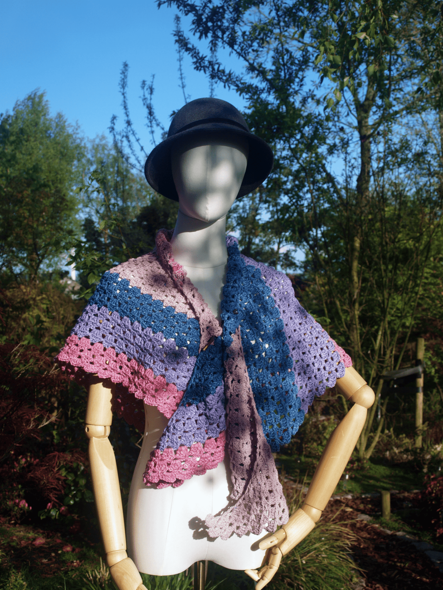 Hydrangea Hues Shawl - Blood & Daisies