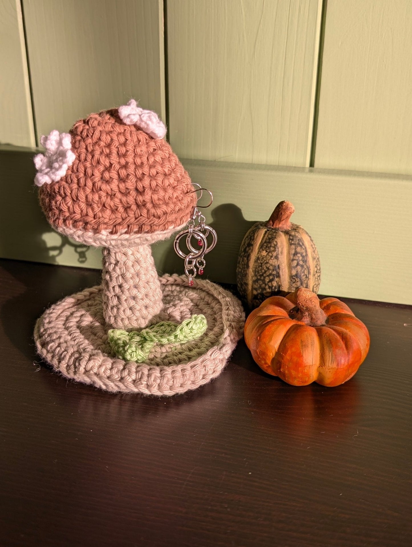 Trinket Toadstools - Blood & Daisies