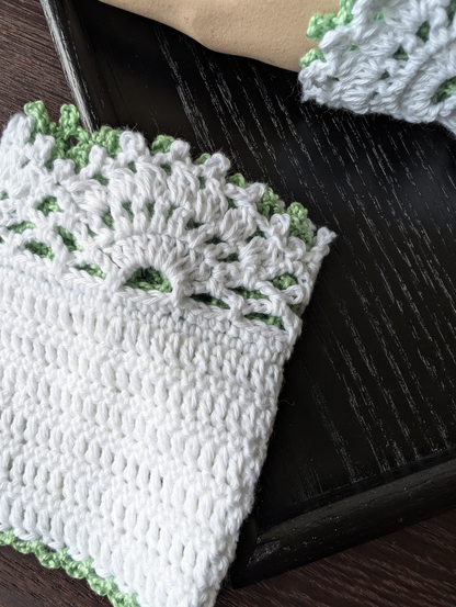 The Short Lace Waltz Green #009