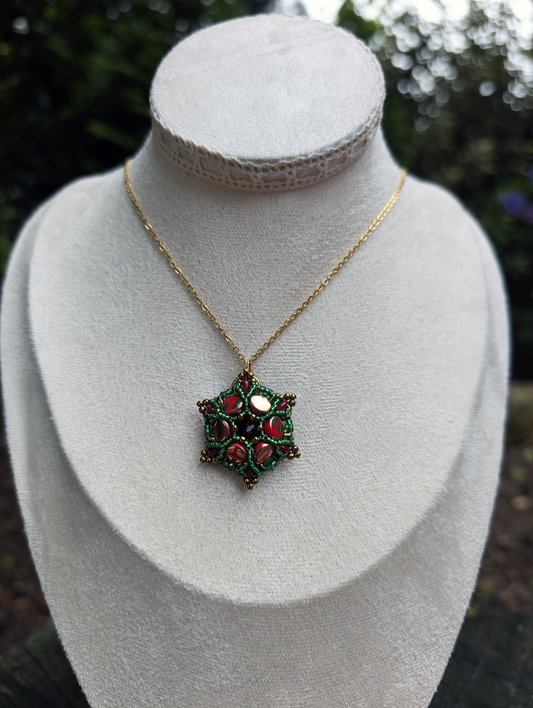 Astrid 'Red Green Gold'