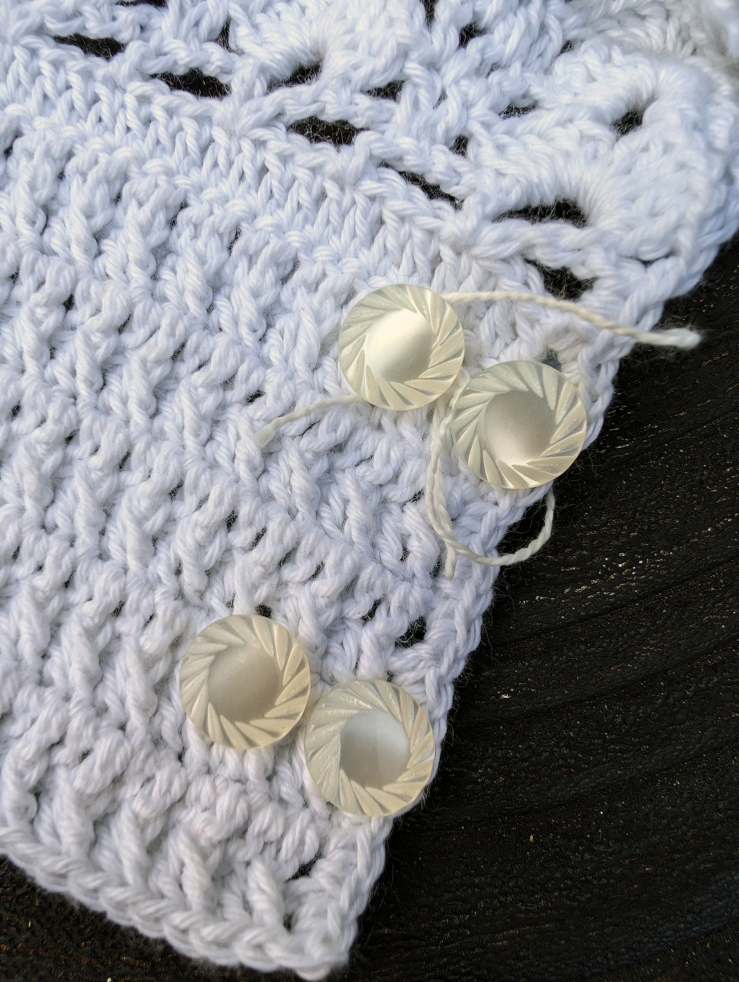 The Unique Lace Waltz #004