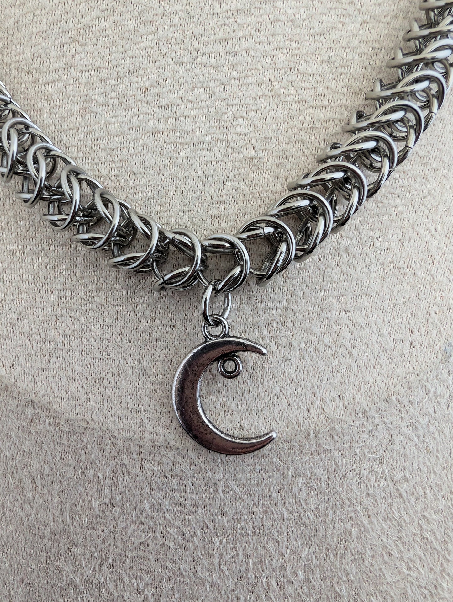 Fallen Crescent