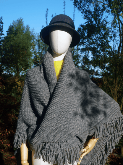 Artemisia Shawl - Blood & Daisies