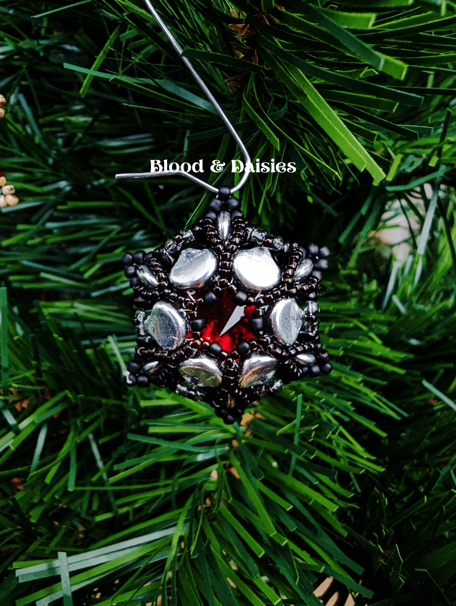 Astrid 'Alluring Arnold' - Blood & Daisies