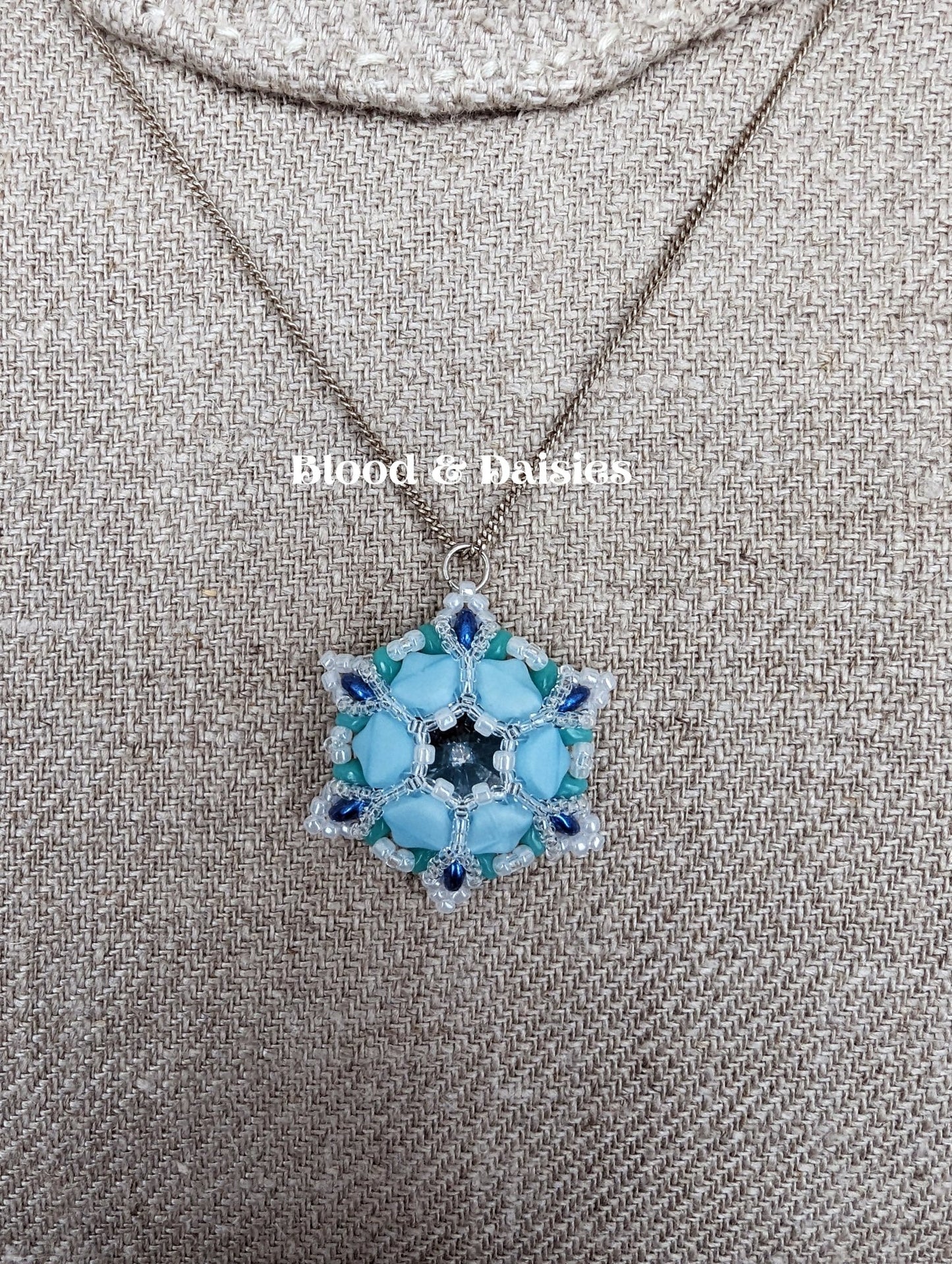 Astrid 'Blue Ice' - Blood & Daisies