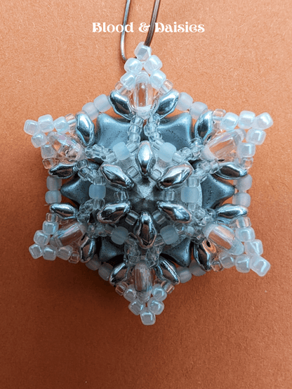 Astrid 'Silver Ice' - Blood & Daisies