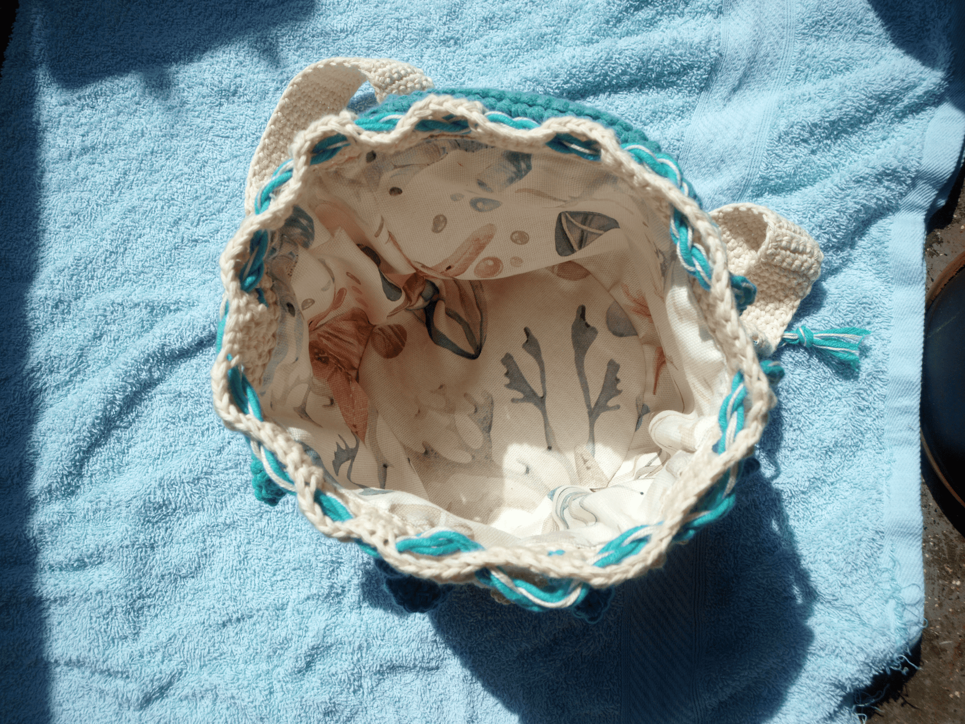 Azul Oceânico Jellyfish Bag - Blood & Daisies
