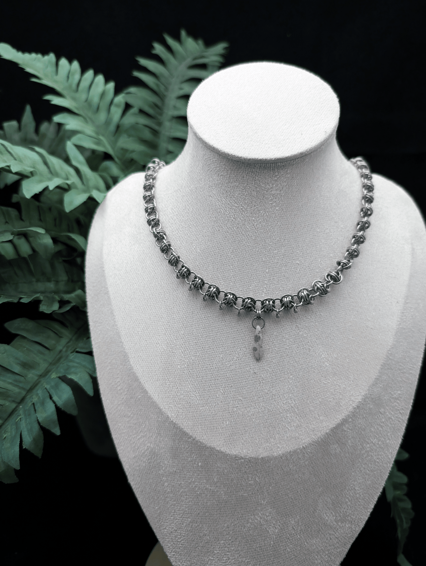 Blush of Dawn Necklace - Blood & Daisies
