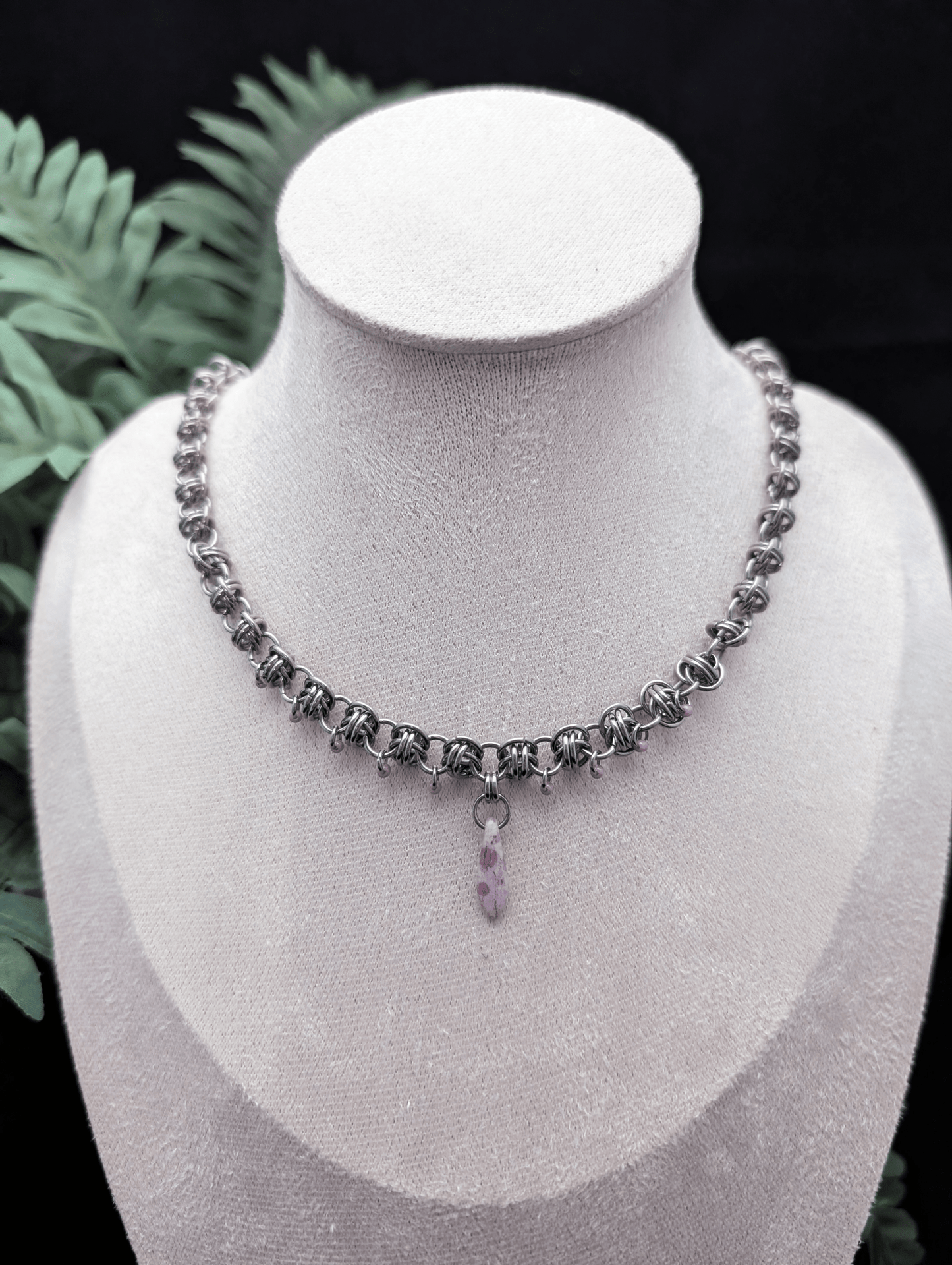 Blush of Dawn Necklace - Blood & Daisies