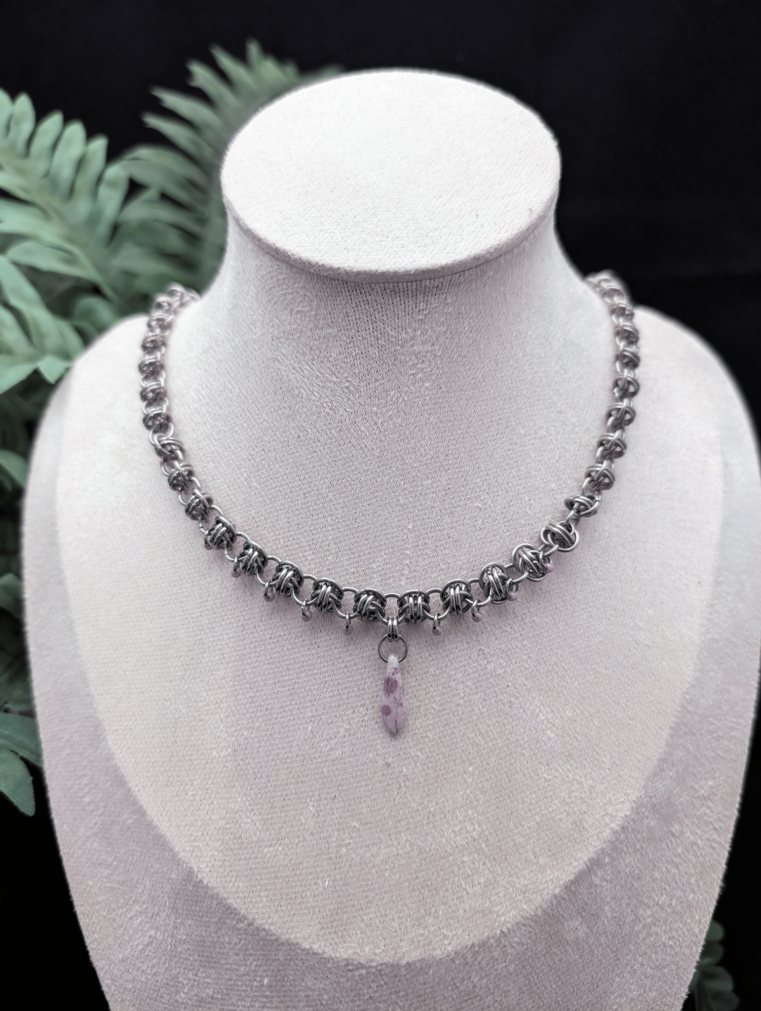 Blush of Dawn Necklace - Blood & Daisies