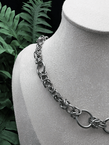 Chain of Command Necklace - Blood & Daisies