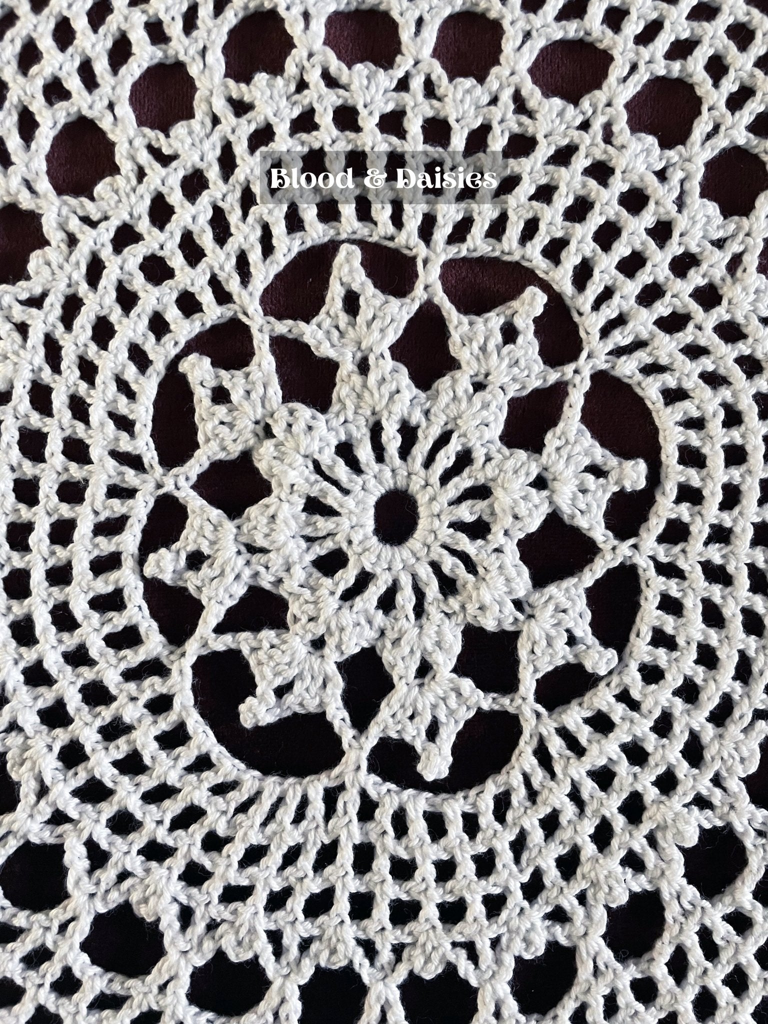 Enchanted Frostflake Table Topper - Blood & Daisies