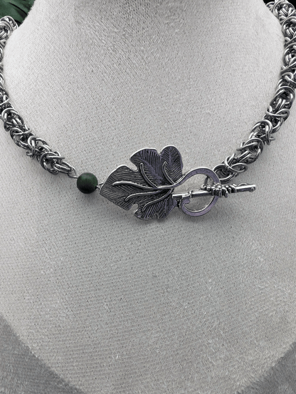 Forest's Secret Necklace - Blood & Daisies