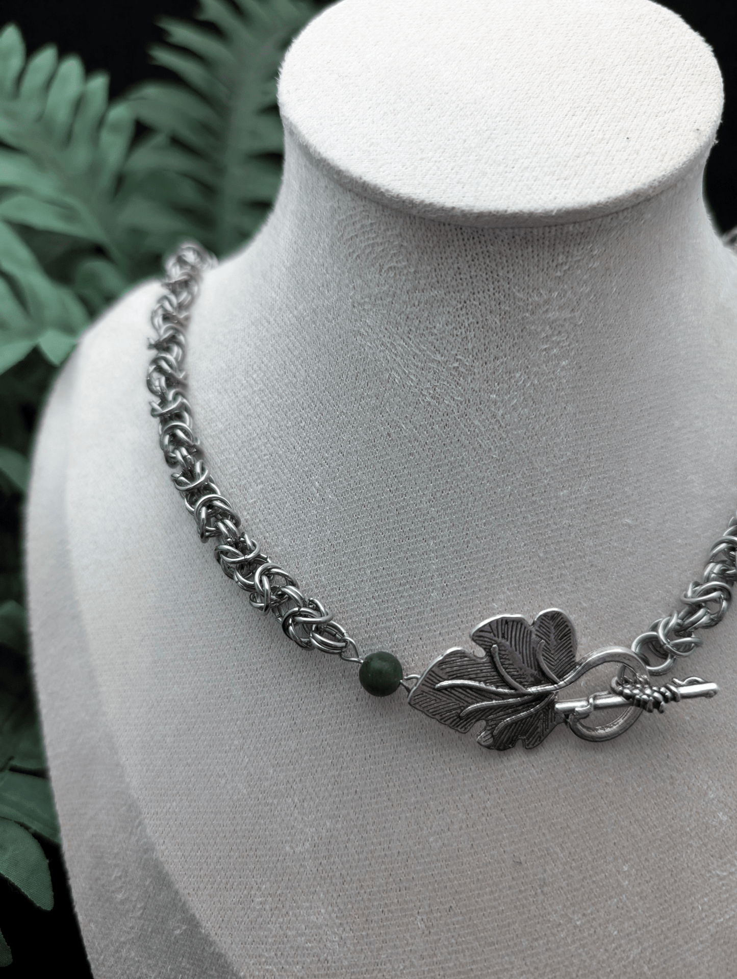 Forest's Secret Necklace - Blood & Daisies