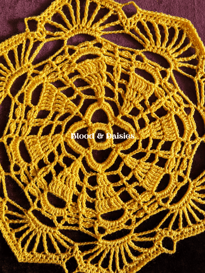 Golden Rays Table Topper - Blood & Daisies