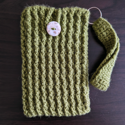 Pixie Pocket Green Vertical