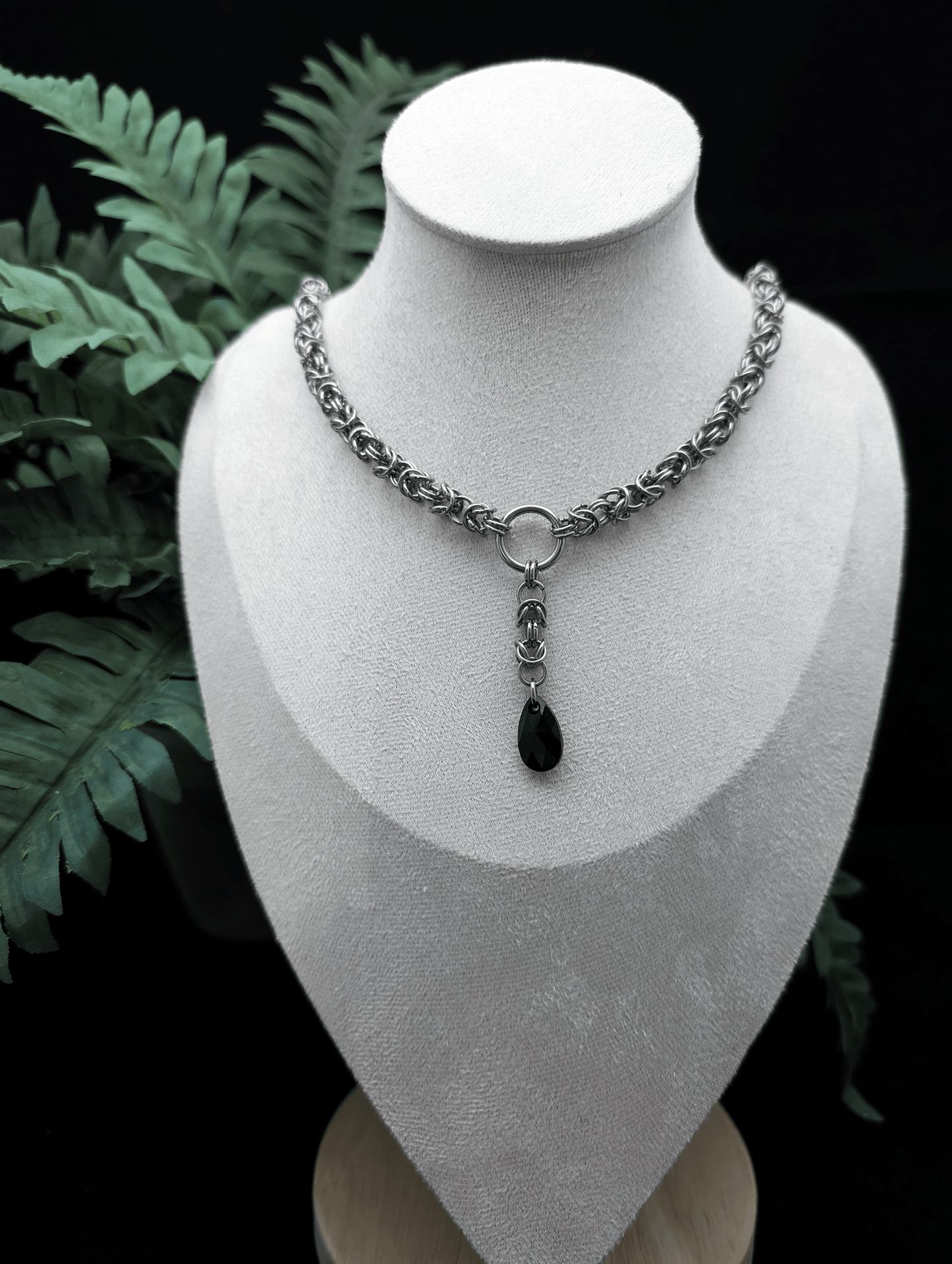 Queen of the Night Necklace - Blood & Daisies