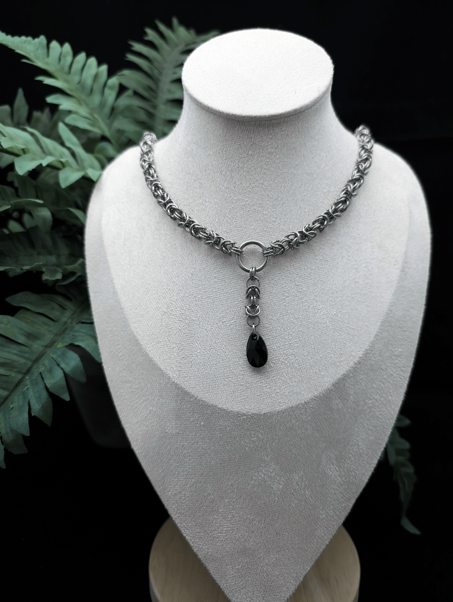 Queen of the Night Necklace - Blood & Daisies