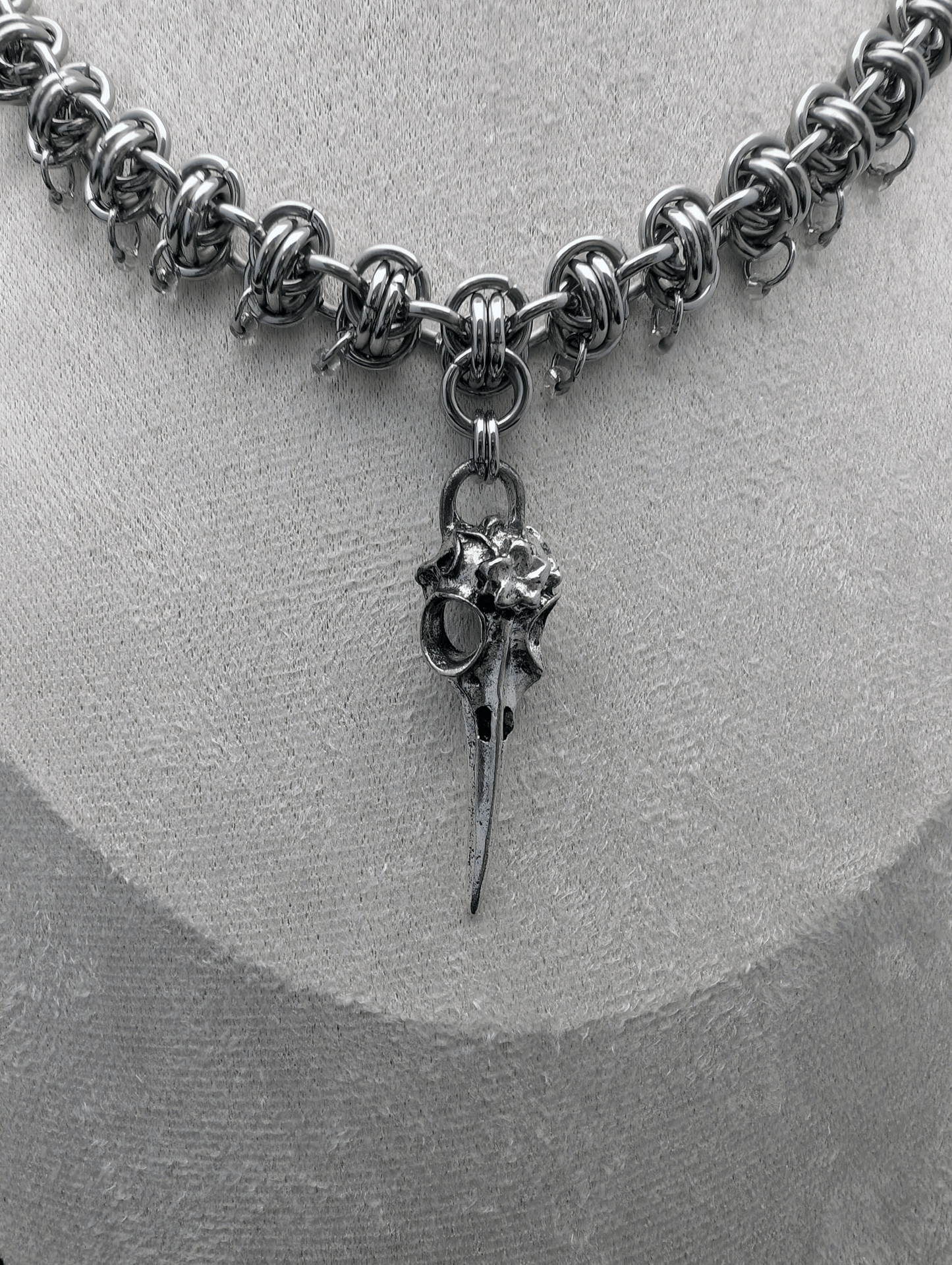 Raven’s Whisper Necklace - Blood & Daisies