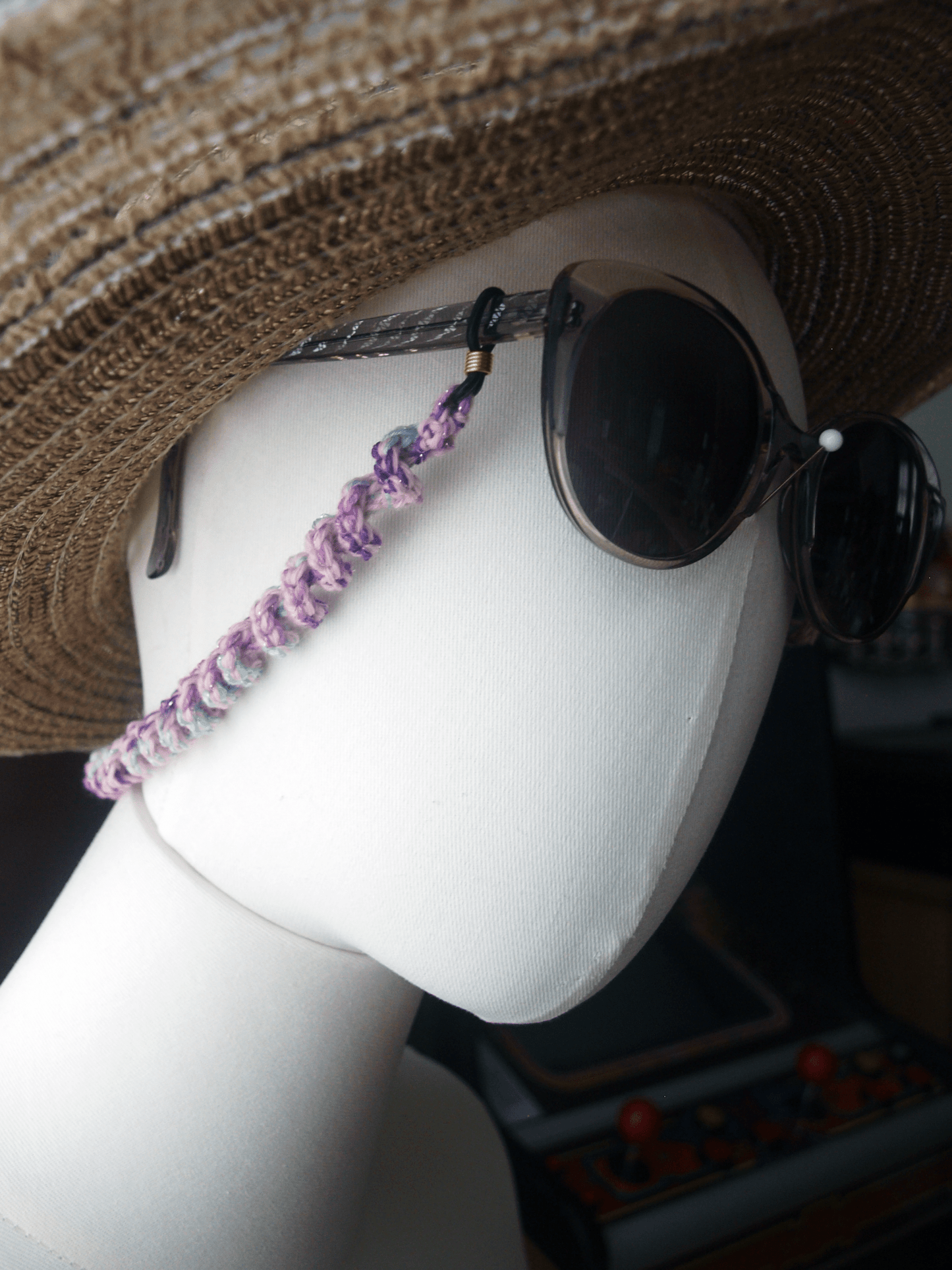 Unicorn Spiral Eyeglass Chain - Blood & Daisies